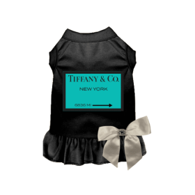 Follow Me to Sniffany (size: 3X Large)